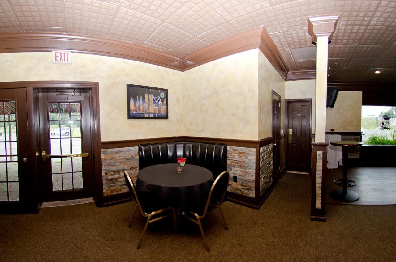 New Hartford Hotel Utica Exterior foto